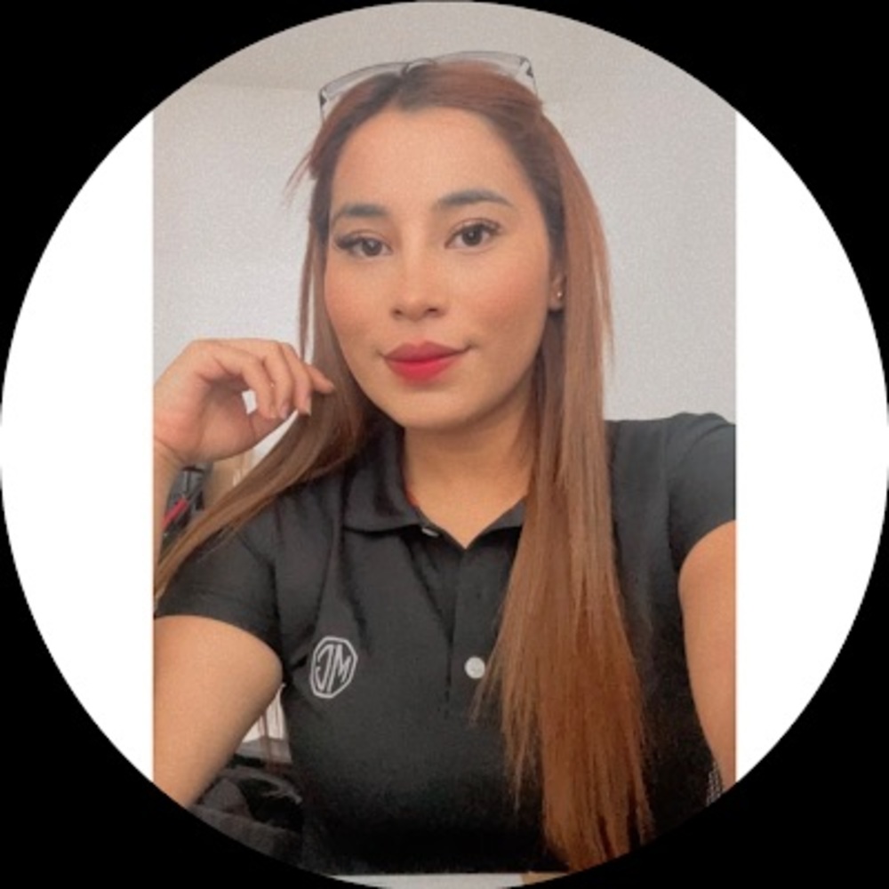 Meet your Posher, Aimee